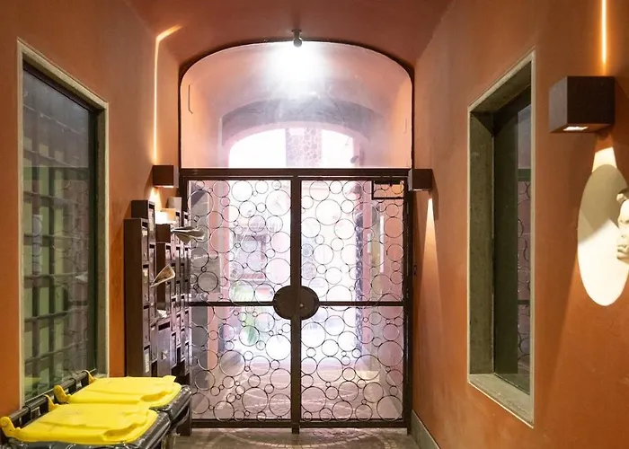 Romantic Refuge In Piazza Navona * Rzym